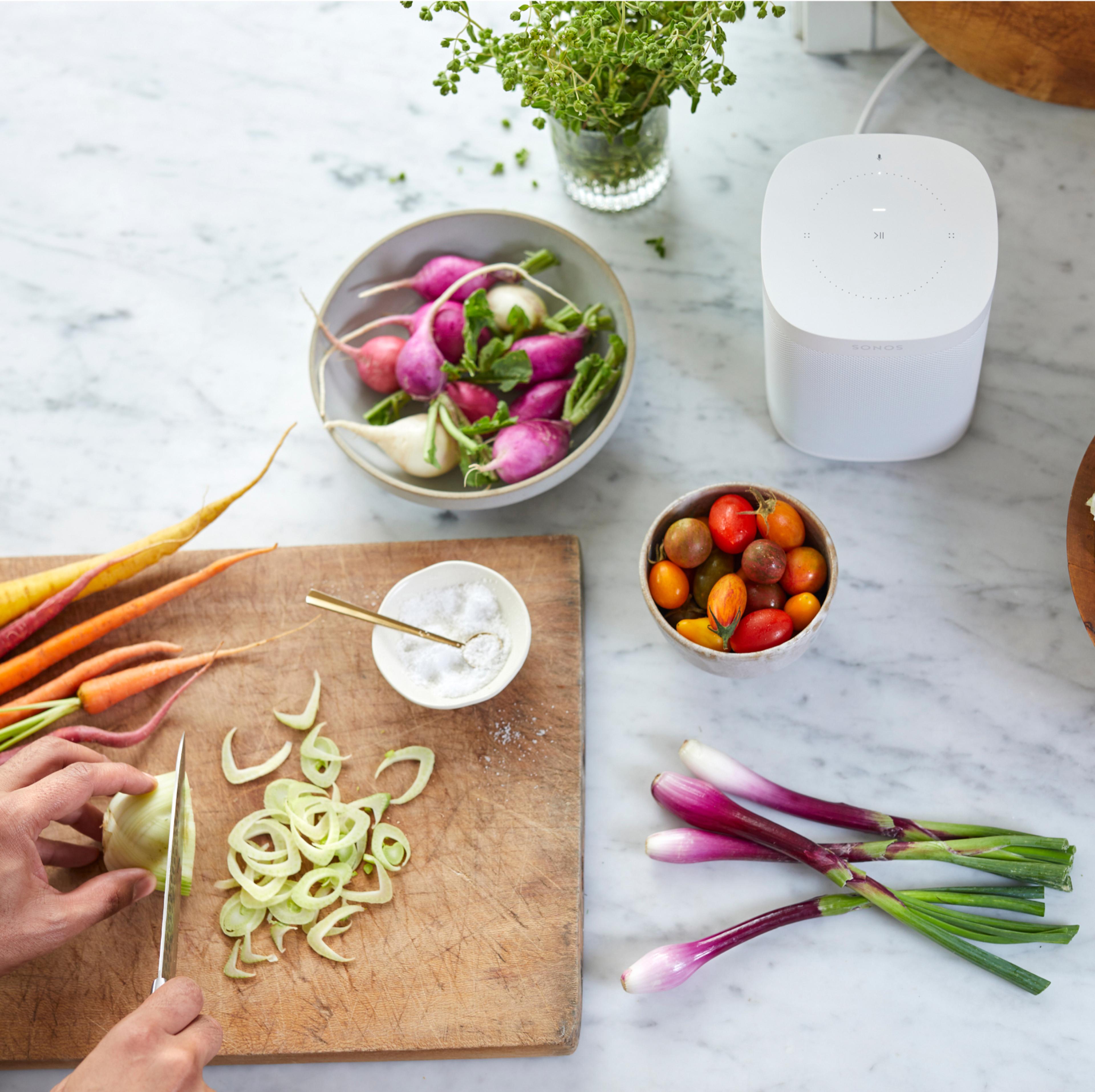 Sonos White with vegetables and cutting board